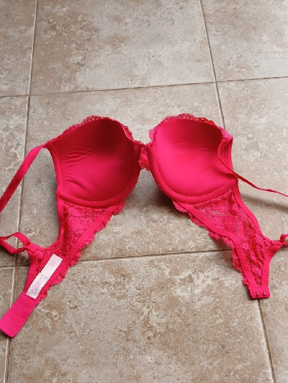 Victoria's Secret Dream Angels 34C Bright Pink Lace Push-Up Bra - Picture 5 of 8